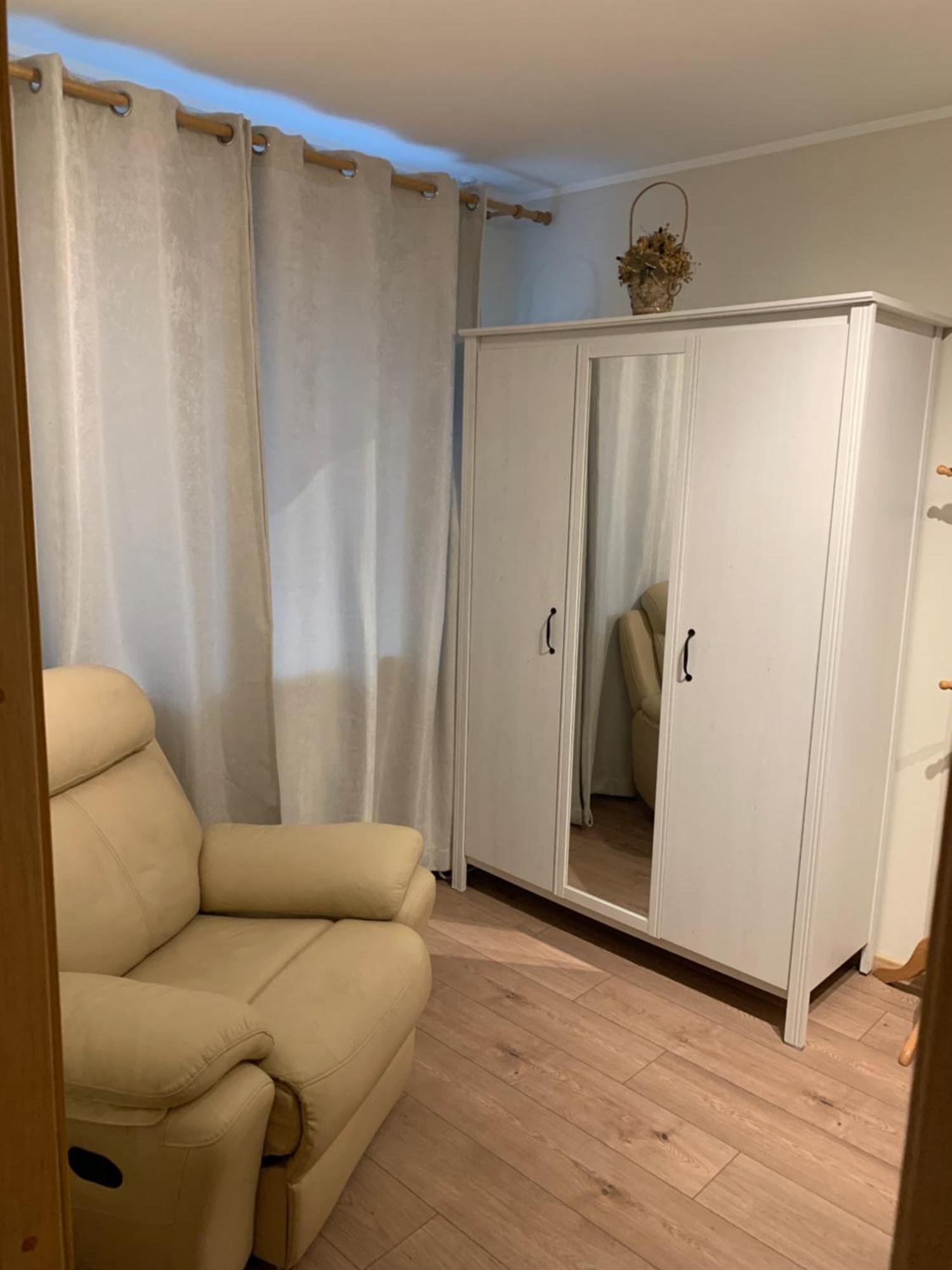 Dikol Two-Room Apartment-Self Check-In & Free Parking Near City Center Tallinn Eksteriør billede
