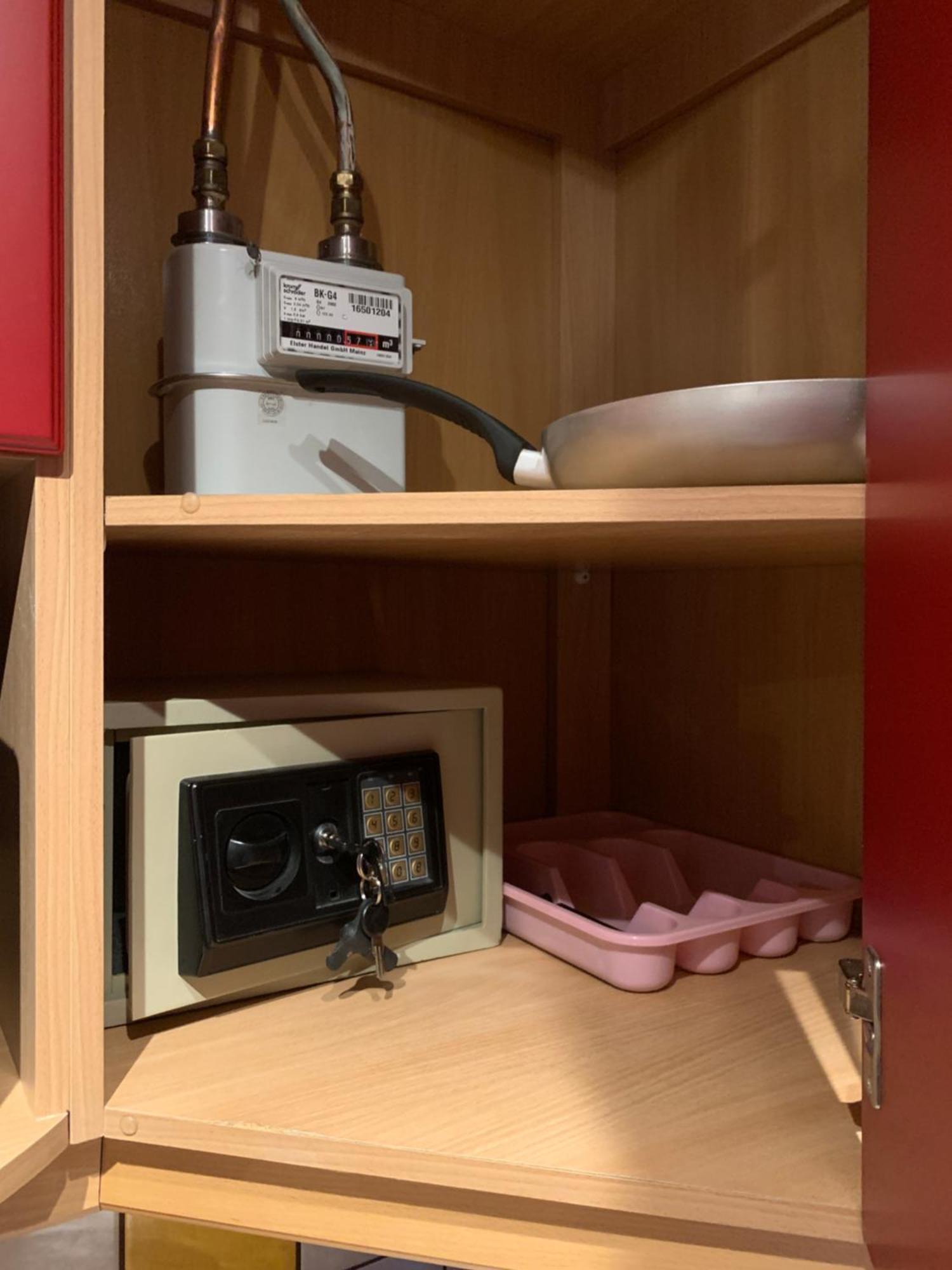 Dikol Two-Room Apartment-Self Check-In & Free Parking Near City Center Tallinn Eksteriør billede