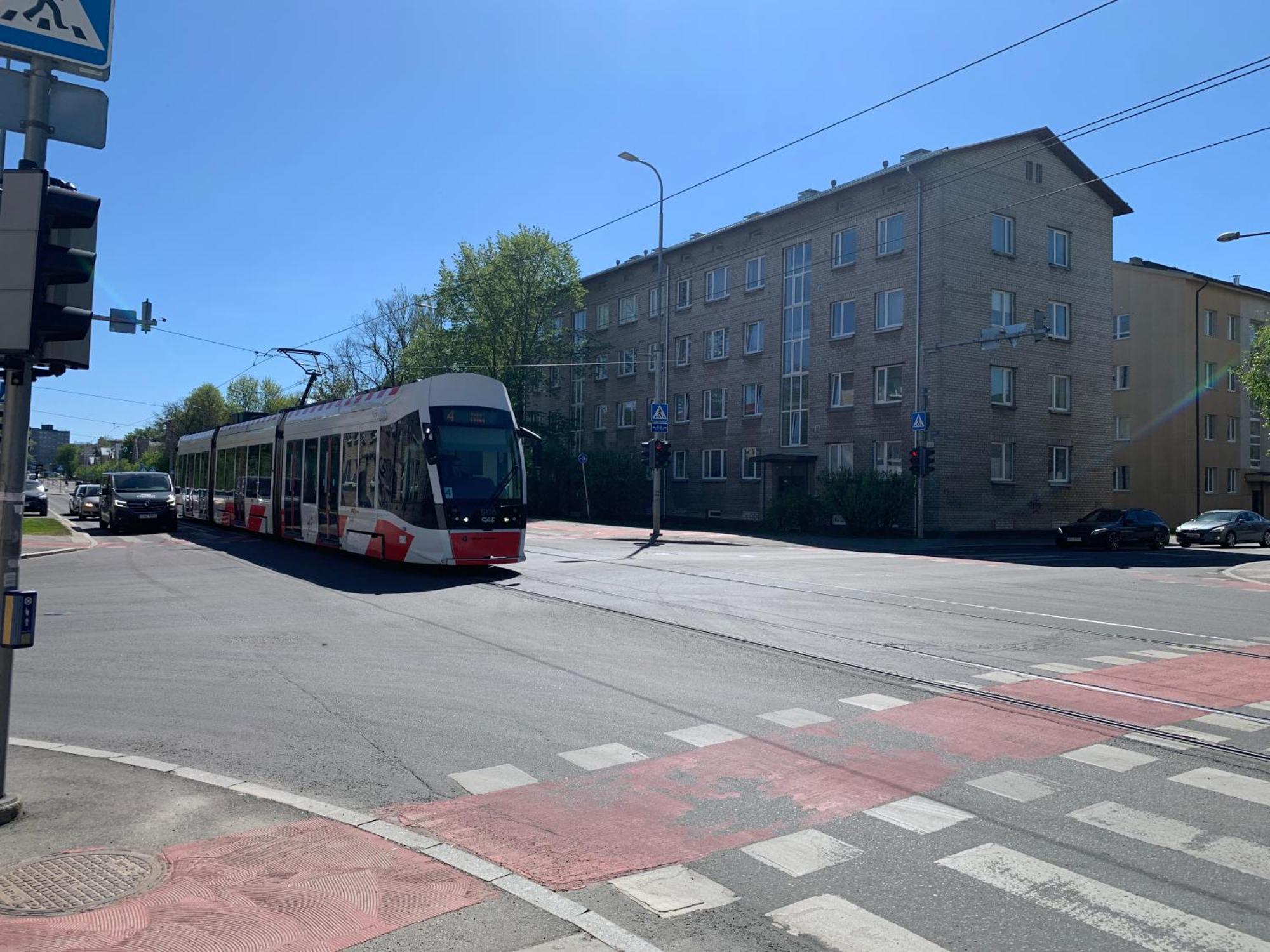 Dikol Two-Room Apartment-Self Check-In & Free Parking Near City Center Tallinn Eksteriør billede